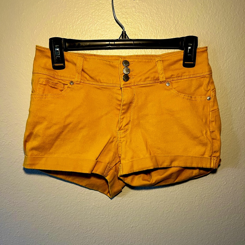 Wax Jean Women’s Juniors Shorts Wax Jean Shorts